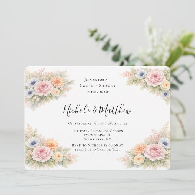 Soft Watercolor Floral Couples Shower Einladung (Stehend Vorderseite)