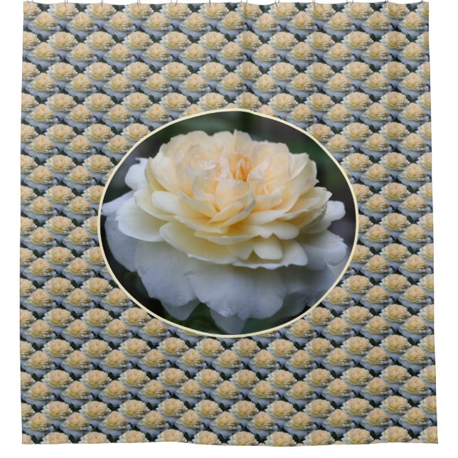 Soft Yellow Rose Flower Pattern Nature  Duschvorhang (Vorderseite)