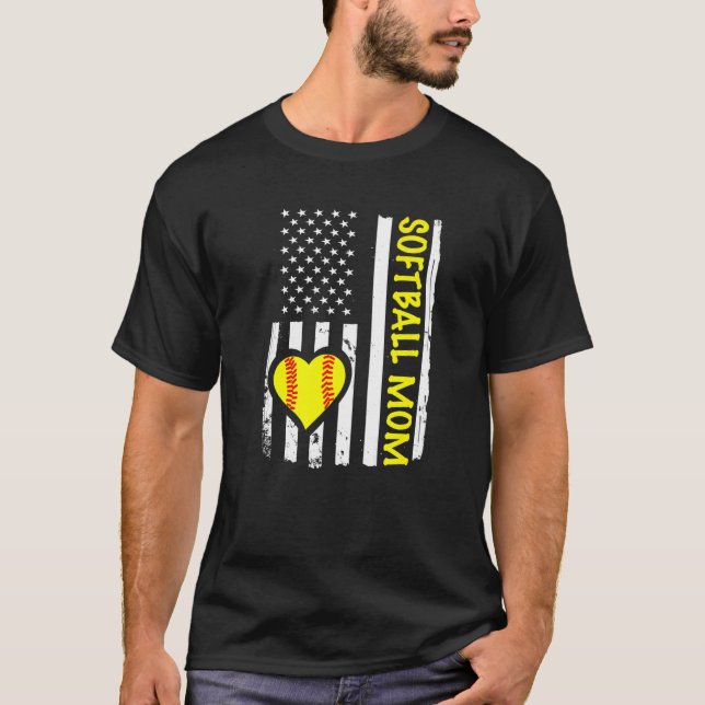 Softball Mom USA Flag Heart   T-Shirt (Vorderseite)