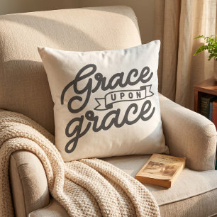Softcreme Christian Grace Wurfkissen Kissen