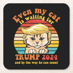 Sogar meine Katze wartet auf Trump 2024 Bekleidung Rechteckiger Pappuntersetzer