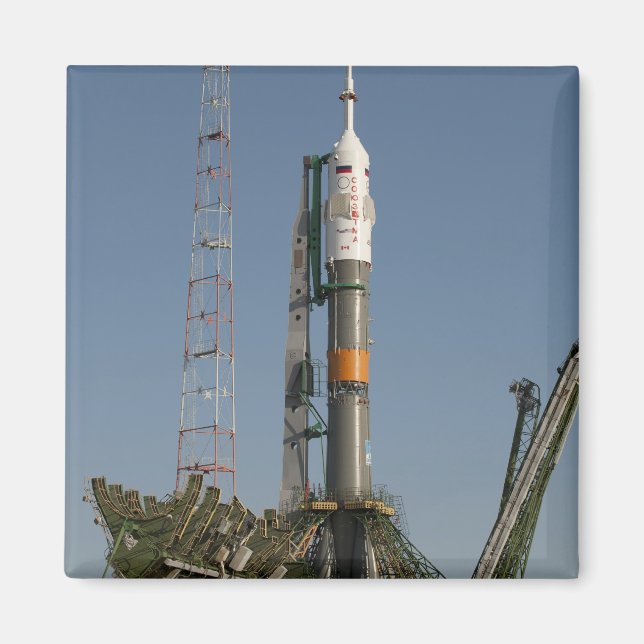 Sojus Rakete kurz nach der Ankunft Magnet (Vorne)