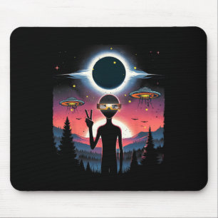 Solar Eclipse 2024 Alien April 8 Amerika Totalität Mousepad