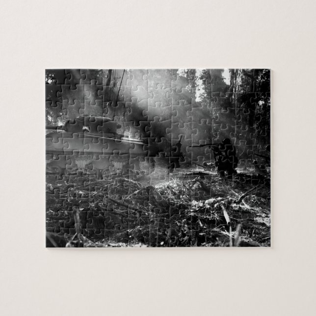 Soldaten bei Bougainville (die Salomonen) 1944 (Horizontal)