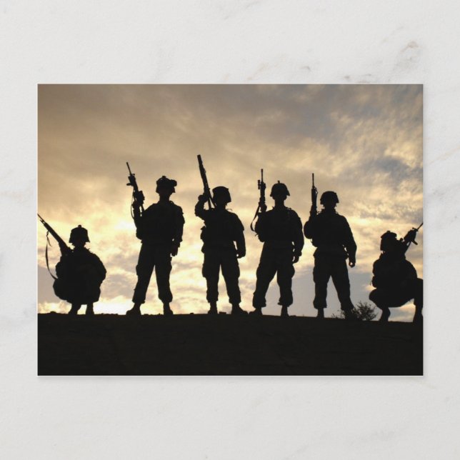 Soldaten-Silhouetten Postkarte (Vorderseite)