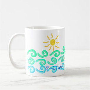 Soleil sur la tasse de café de lac torch