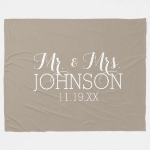 Solid Color Linen Beige - Mr. & Mrs. Gastgeschenke Fleecedecke