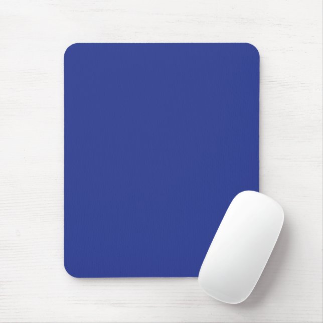 Solid Deep Blue Backdrop | Bold Minimalist Design Mousepad (Mit Mouse)