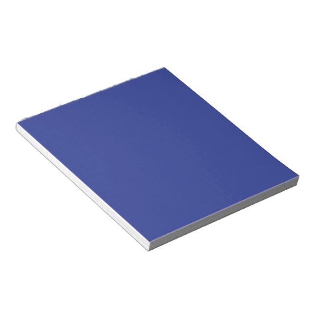 Solid Deep Blue Backdrop | Bold Minimalist Design Notizblock (angewinkelt)