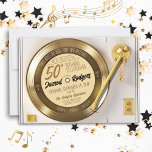 Solid Gold Black Vinyl Record 50. Geburtstagsparty Einladung<br><div class="desc">Dieses einzigartige & retro Solid Gold & Black Vinyl Record Player Musikthema 50. Geburtstagsparty 7x5" Einladung mit einprägsamem Songtitel Zitat "This Will Be One For The Record" und lustigen Typografie Details, ein doppelseitiges 70er Jahre solides Gold-Record-Video ("Side A / Side B"), mit Einladungsdetails auf der Vorderseite und UAWG Details auf...</div>