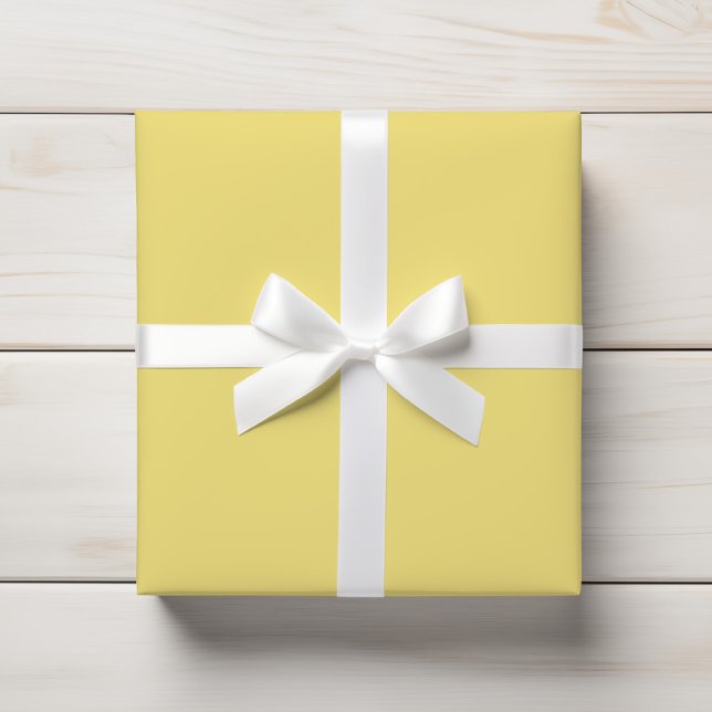 Solid Pastel Yellow Modern Geschenkpapier (Von Creator hochgeladen)