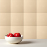Solid Vanillecreme hellbeige Fliese<br><div class="desc">Einfaches, trendiges Design in Vanillecreme, hellbeige, kräftige Farbe.</div>