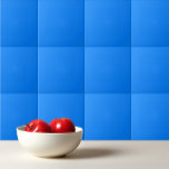 Solide Farbe lebhaft blau Fliese<br><div class="desc">Solide Farbe lebhaft blaues Design.</div>