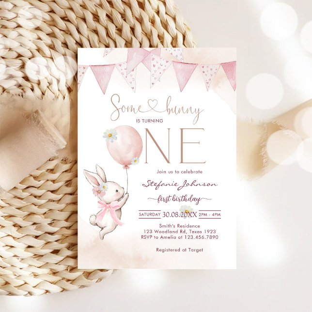 Some Bunny First 1st Birthday Invitation (Créateur téléchargé)