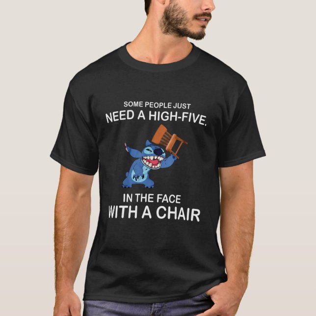 Some People Just Need a High Five in the Face with T-Shirt (Vorderseite)