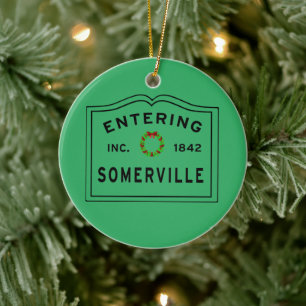 Somerville, MA Holiday Wreath Keramik Ornament