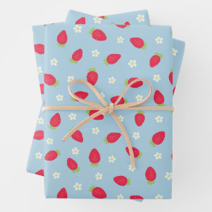 Sommer-Erdbeeren auf Blau (großer Maßstab) Geschenkpapier Set