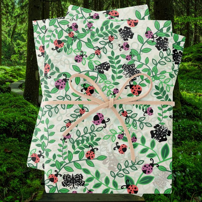 Sommer - Lady Bugs, Schmetterlinge und Blätter (Summer - Lady Bugs, Butterflies and Leaves Wrapping Paper Sheets)