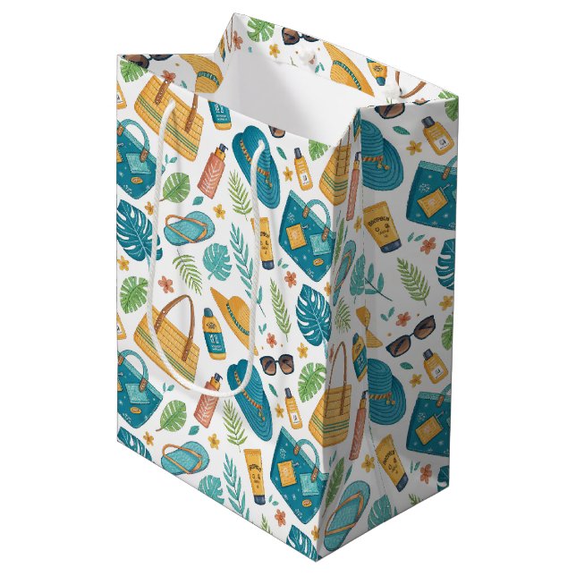 Sommer Strand Essentials Muster (1) Mittlere Geschenktüte (Vorderseite Schrägansicht)