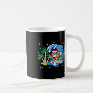 Sommer-Weihnachtsmann surft auf Strandwellen Weihn Kaffeetasse