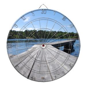 Sommeridyll auf einem einsamen schwedischen Fjord Dartscheibe