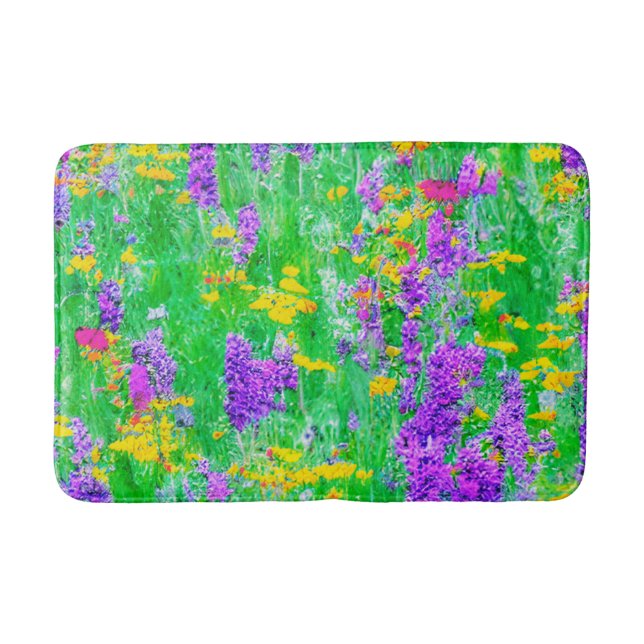 Sommerliche Wildblumen auf einem grünen Feld Badematte (Vorderseite)