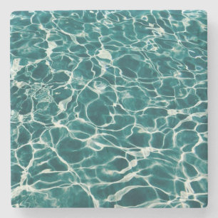 Sommerpool Wasser Aqua Reflexionen Steinuntersetzer
