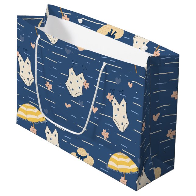 Sommerstrand Essentials Muster (5) Große Geschenktüte (Vorderseite Schrägansicht)