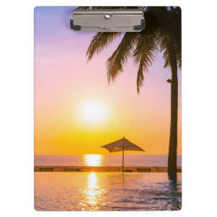 Sommerstrand mit Meer Klemmbrett