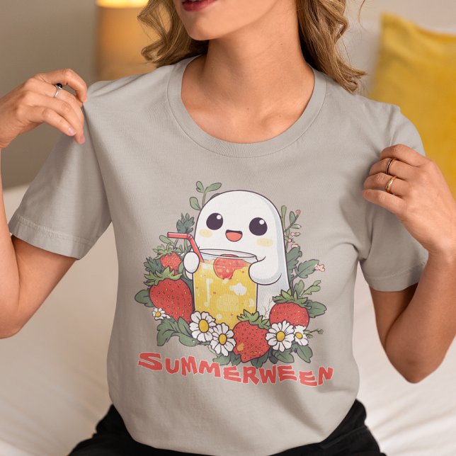 Sommerween-Geist mit Erdbeeren Tri-Blend Shirt (Von Creator hochgeladen)