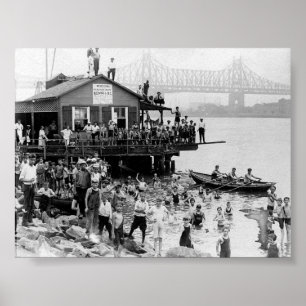 Sommerzeit am East River, 1921 New York NY Poster