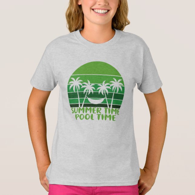 SOMMERZEIT POOLZEIT. T-Shirt (Vorderseite)