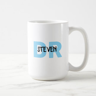 Sondergeschenk für einen männlichen Arzt mit blaue Kaffeetasse