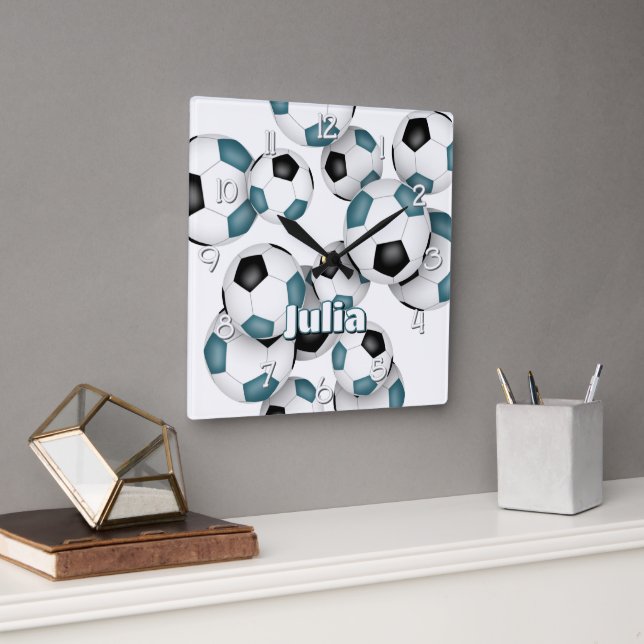 Sondername aquamariner Schwarzfußball Quadratische Wanduhr (Büro)