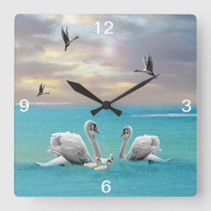 Song Of The White Swan Quadratische Wanduhr