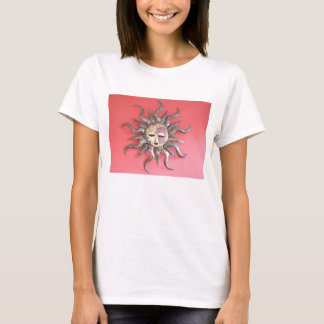 Sonne auf Rot T-Shirt