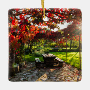 Sonne durch Herbstblätter, Kroatien Keramikornament