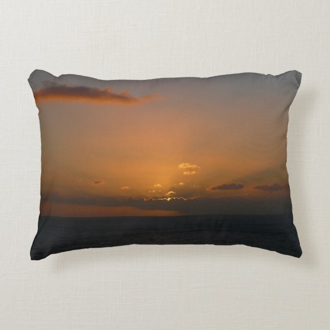 Sonne hinter Wolken II Seascape Dekokissen (Vorderseite)
