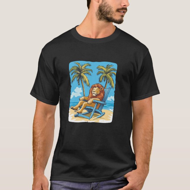 Sonne, Meer und Löwe Ihr perfekter Urlaub Grafik T-Shirt (Vorderseite)