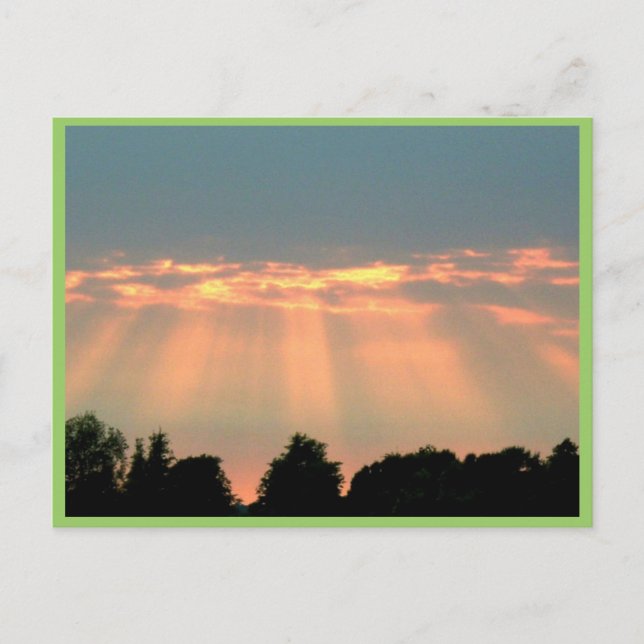 Sonne strahlt durch Wolken Postkarte (Vorderseite)