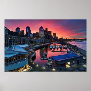 Sonnenaufgang am Pier 66, der unten auf Poster