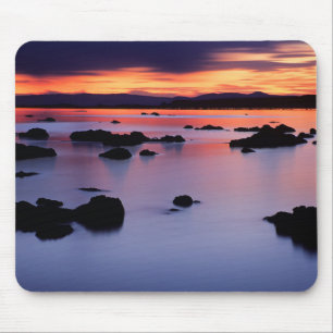 Sonnenaufgang am Schwarzen Punkt des Monosees Mousepad
