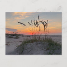 Sonnenaufgang am Strand - Leben auf der Küsteninse