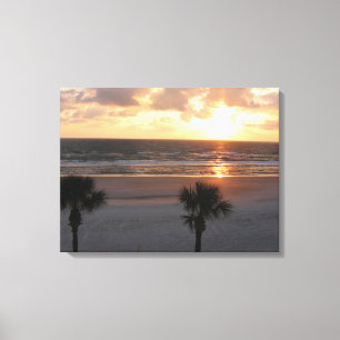Sonnenaufgang am Strand umzäunt Canvas Leinwanddruck