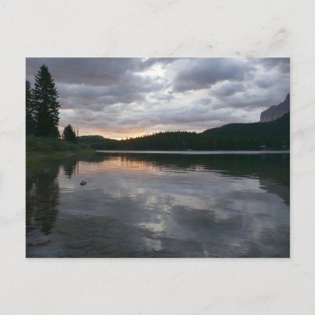 Sonnenaufgang am Swiftcurrent Lake II Postkarte (Vorderseite)