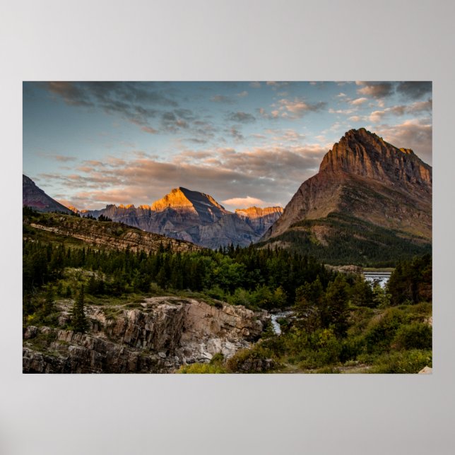 Sonnenaufgang am Swiftcurrent Lake Poster (Vorne)