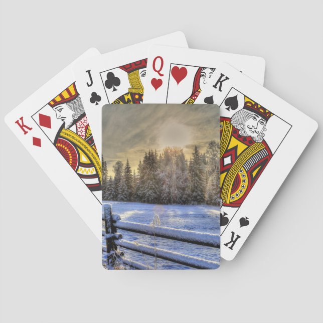 Sonnenaufgang auf einer Winterweide im Schnee Spielkarten (Rückseite)