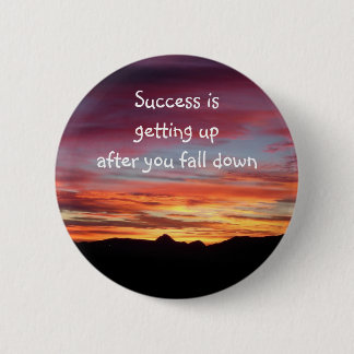 Sonnenaufgang-Erfolgs-Abzeichen/-knopf Button