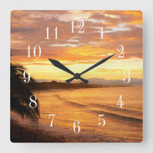 Sonnenaufgang im Tropen-tropischen Strand Quadratische Wanduhr