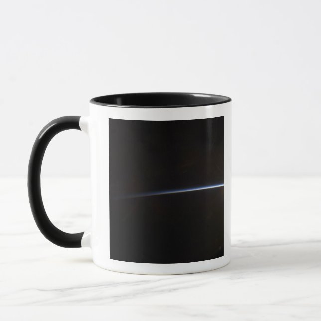 Sonnenaufgang im Weltraum Tasse (Links)